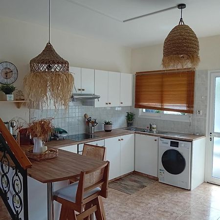 Melanos Residence 2 Bdrm Townhouse With Private Pool Klorakas Luaran gambar