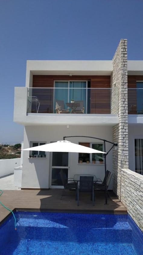 Melanos Residence 2 Bdrm Townhouse With Private Pool Klorakas Luaran gambar